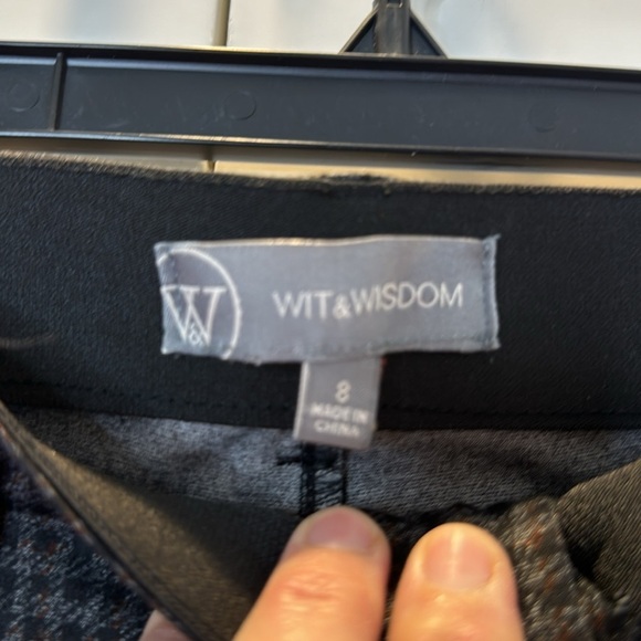 Wit & Wisdom Ab-Solution Skinny Pants 8 - Picture 3 of 13